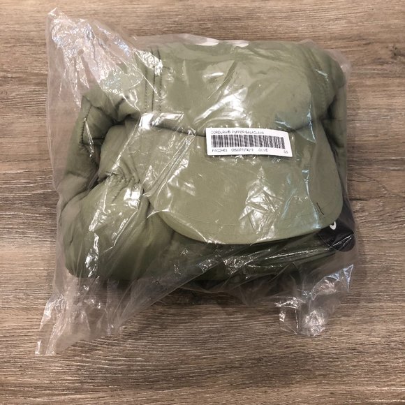 Supreme Cordura Puffer Balaclava Light Olive - Picture 3 of 3